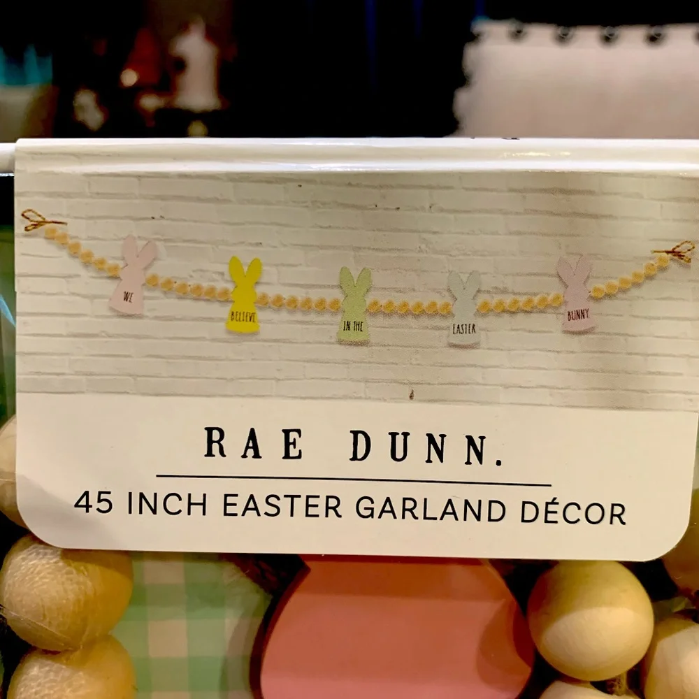 Rae Dunn “ We Believe in The Easter Bunny” Garland